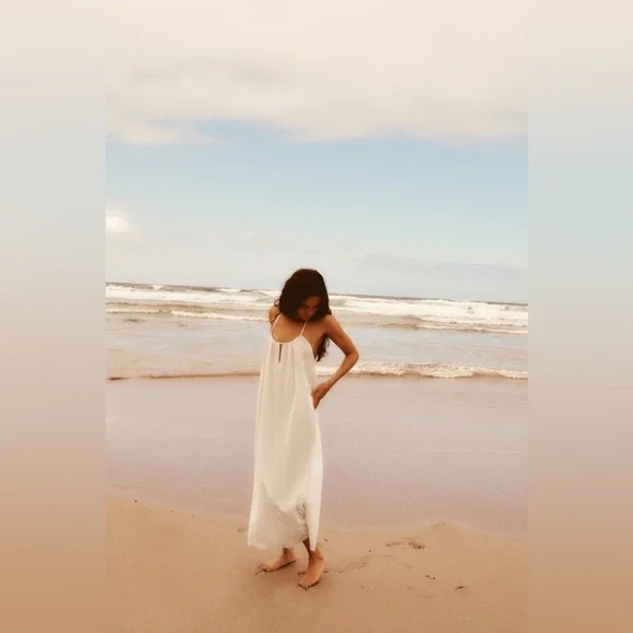 Zara Midi Dress With Lace Embroidery - Picture 3 of 16